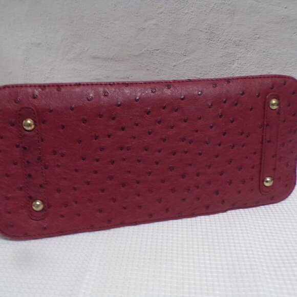 Ostrich Like Faux Leather Burgundy & Gold Accents Handbag with Gray Lining - Picture 5 of 5